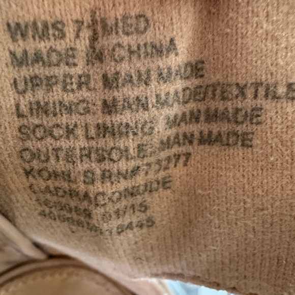 Candie's Nude glossy ankle strap Heels 7.5 - Picture 11 of 11